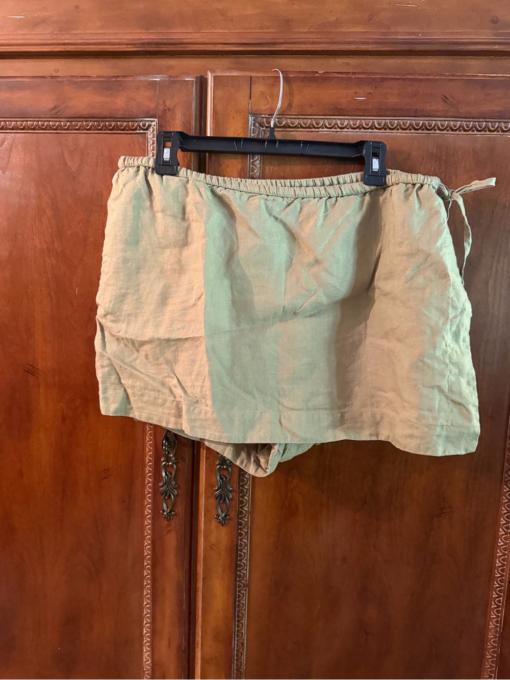 Anthropologie Women Casual Elastic Waist Khaki Shortss skort.